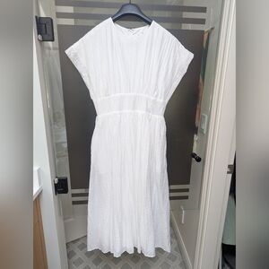 Beautiful White Dress Large